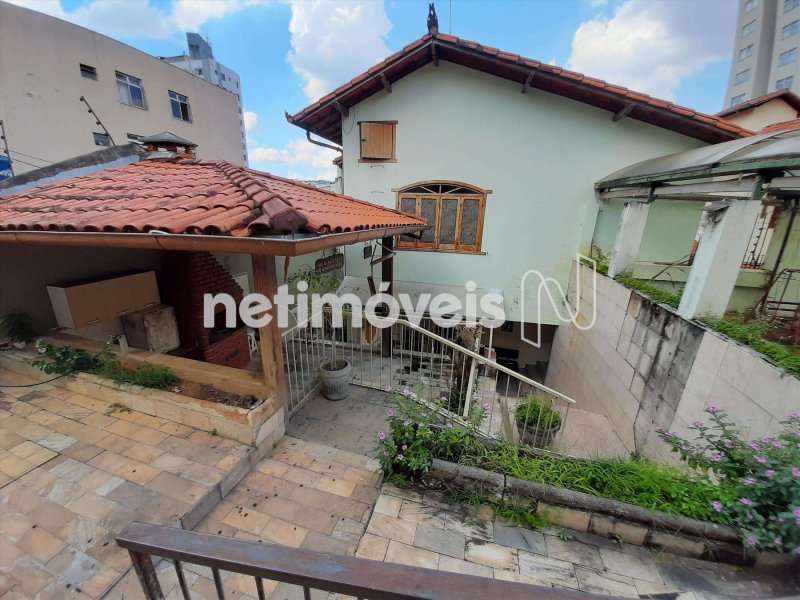 Casa à venda Joao Pinheiro com 497m² e 8 quartos por R$ 990.000 - 2005352943-3d33d816-6-f22-espaco-gourmet-outro-angulo.jpg