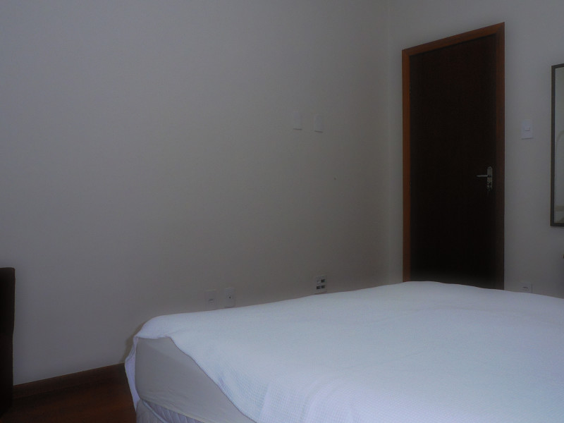 Casa à venda Campo Belo com 240m² e 2 quartos por R$ 1.200 - p7090016.JPG