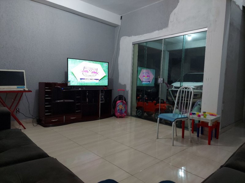 Casa à venda Jardim do Vale com 250m² e 3 quartos por R$ 460.000 - 1889982269-57a0ab1a-2f54-4dc8-ab31-a39e9a4a94f8.jpg