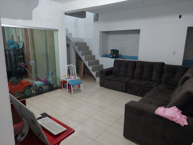 Casa à venda Jardim do Vale com 250m² e 3 quartos por R$ 460.000 - 254409822-06f3d32d-f3b5-46bb-95e4-70f63ff3cf08.jpg