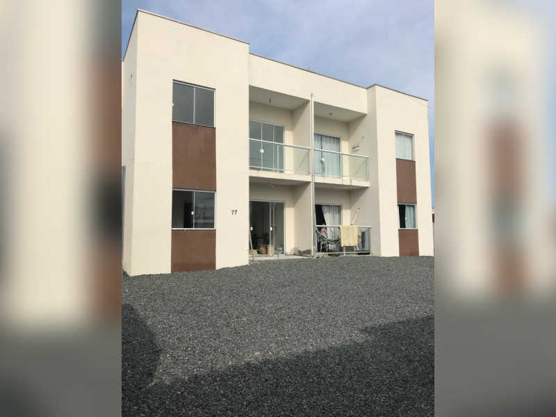 imóvel com 56m² - Centro - Penha