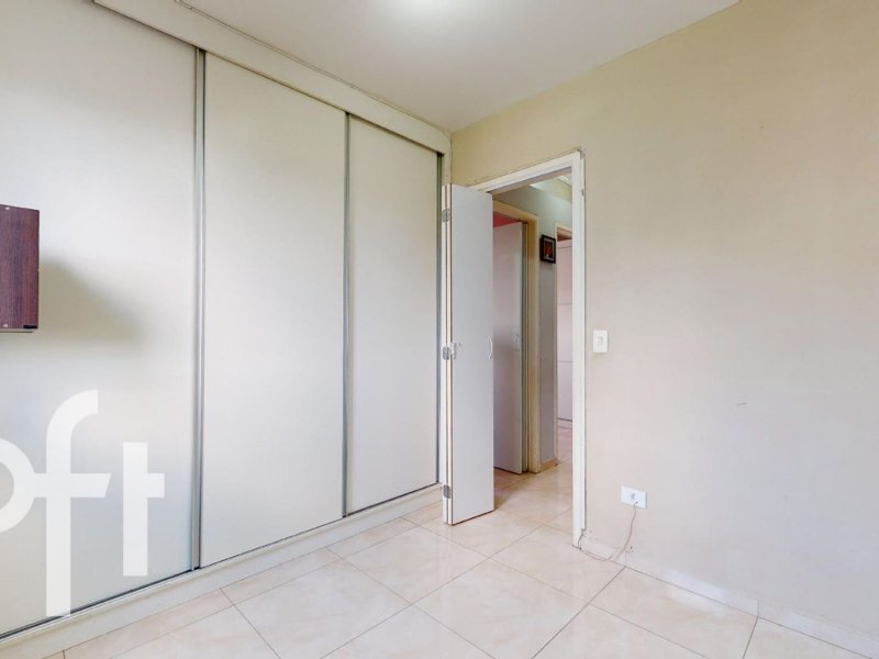 Apartamento à venda Vila Basiléia com 60m² e 3 quartos por R$ 310.000 - 1342904477-desktop-master-bedroom28.jpg