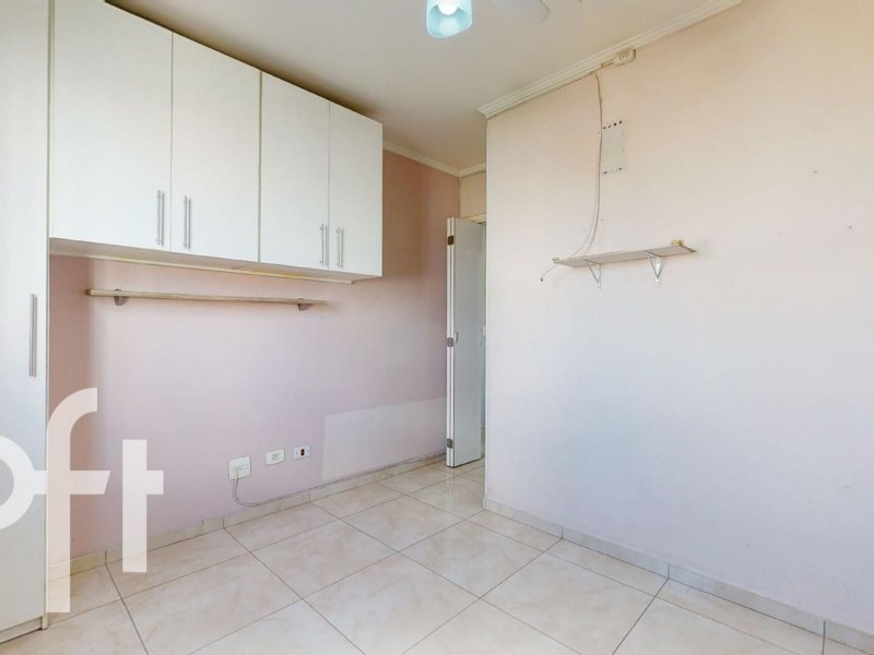 Apartamento à venda Vila Basiléia com 60m² e 3 quartos por R$ 310.000 - 137604750-desktop-master-bedroom26.jpg