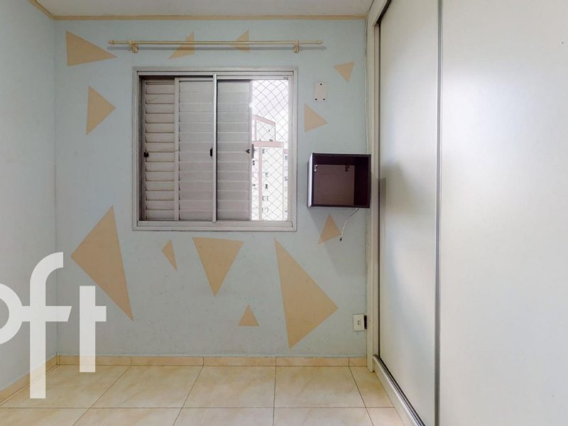 Apartamento à venda Vila Basiléia com 60m² e 3 quartos por R$ 310.000 - 1768623081-desktop-master-bedroom27.jpg