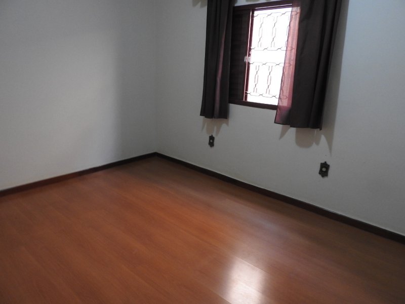 imóvel com 200m² - Vila Manoel Ferreira - Campinas