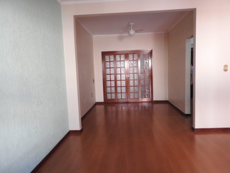 imóvel com 200m² - Vila Manoel Ferreira - Campinas