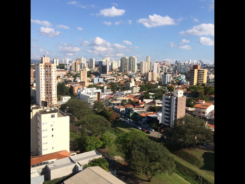 Apartamento à venda Jardim Paulistano com 90m² e 3 quartos por R$ 525.000 - 2108580765-vista-campolim-varanda-sala.JPG