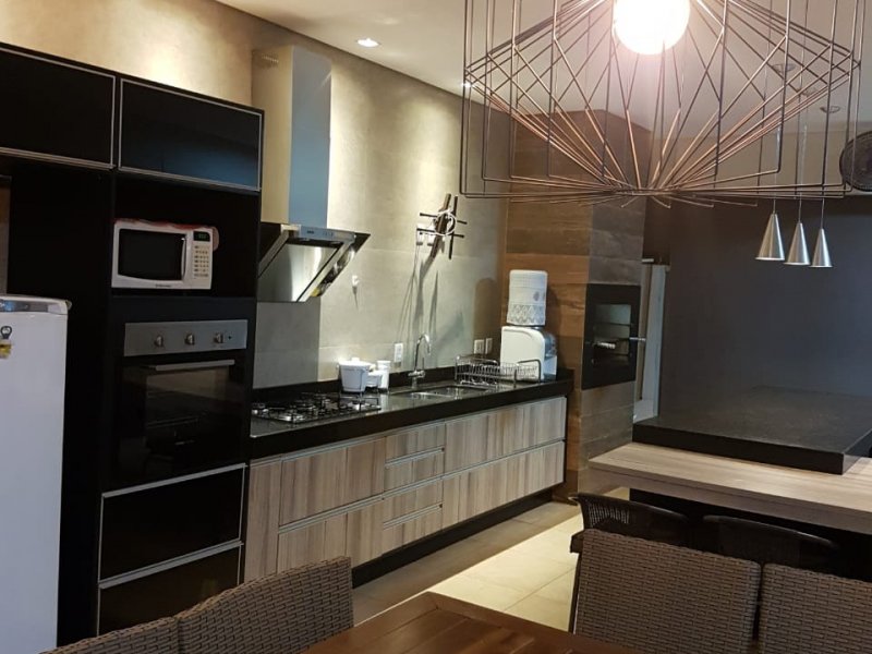 imóvel com 345m² - Residencial Parque das Flores - Barretos
