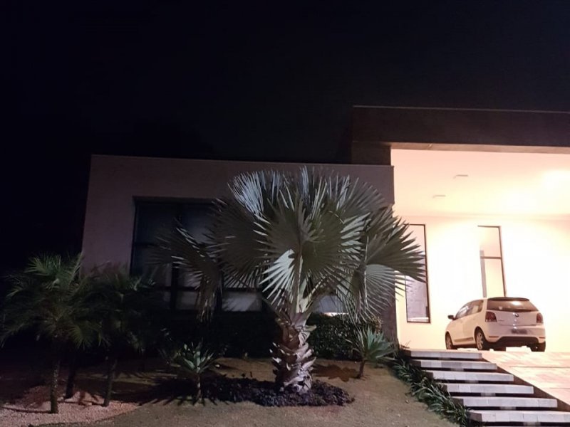imóvel com 345m² - Residencial Parque das Flores - Barretos