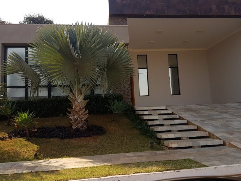 imóvel com 345m² - Residencial Parque das Flores - Barretos