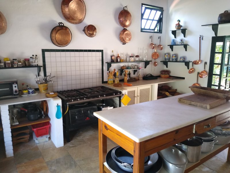 imóvel com 1800m² - Centro - Alambari