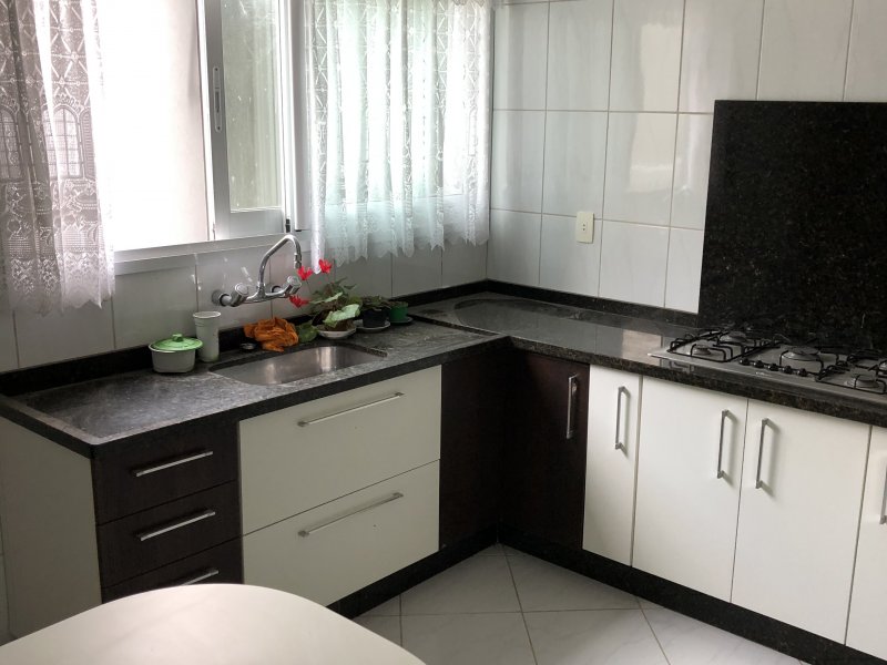 Casa à venda Vila Oliveira com 256m² e 3 quartos por R$ 850.000 - 1147910508-ced12d31-980e-459d-a7ae-7e2c9d1a7c47.jpeg