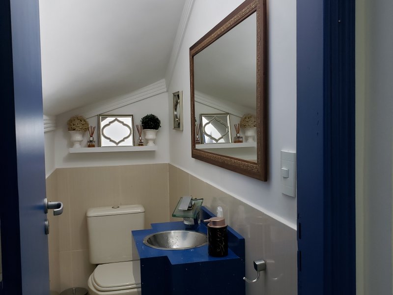 Casa à venda Santa Terezinha com 148m² e 3 quartos por R$ 852.000 - 1016873160-aj-lavabo-1.jpg