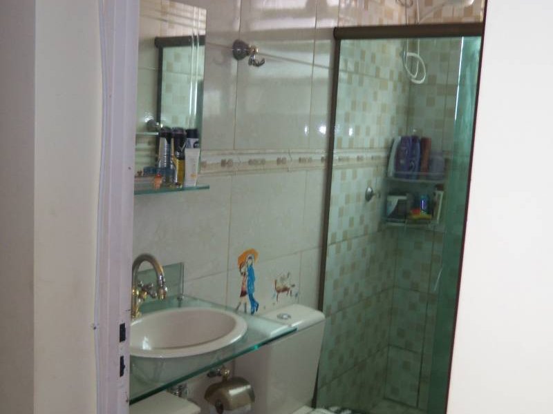 Apartamento à venda Vila Clarice com 50m² e 2 quartos por R$ 225.000 - 1388995054-01-banheiro.jpg