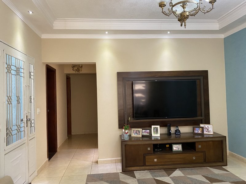 Casa à venda Parque Res. Vila União com 120m² e 2 quartos por R$ 360.000 - 1971774759-aba89297-8134-4e02-ba14-78715edbde1c.jpeg