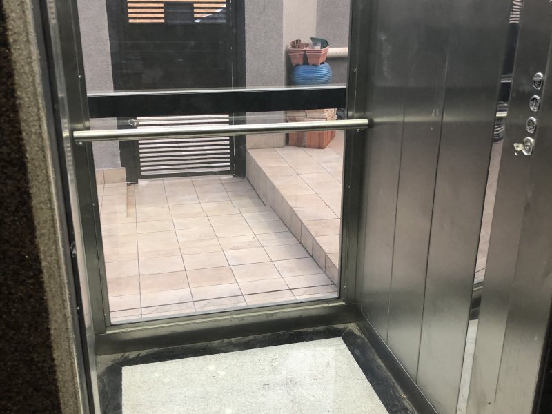 Comercial à venda Jardim Morumbi com 380m² e 1 quarto por R$ 1.800.000 - 2079870180-1fdb38fc-8d05-489a-88c3-ddc141764b1e.jpeg