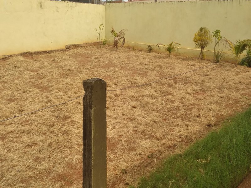 Casa à venda Centro com 720m² e 4 quartos por R$ 250 - 133947798-16302525585545330800796621302314.jpg