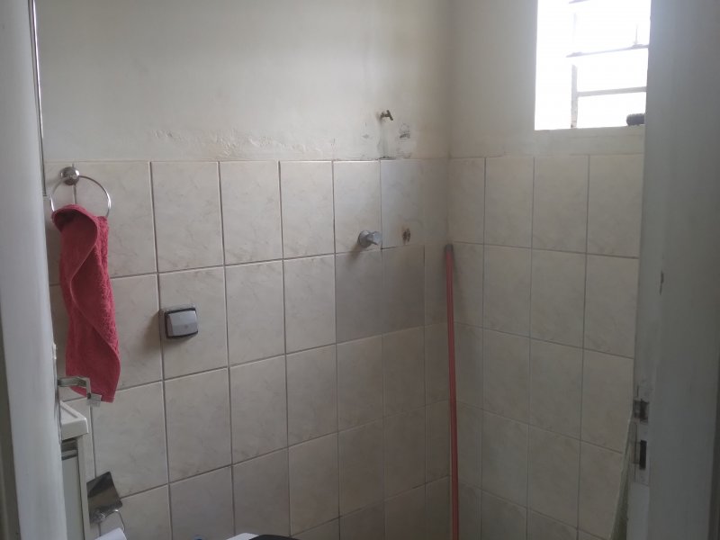Casa à venda Centro com 720m² e 4 quartos por R$ 250 - 374347698-16302524519055608610262523162164.jpg