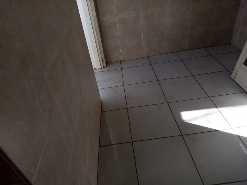 Casa para alugar Centro com 100m² e 2 quartos por R$ 1.250 - 1612315501-0696554d-e092-44d2-a555-03043b1fbb7c.jpeg