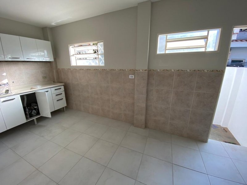 Casa para alugar Centro com 100m² e 2 quartos por R$ 1.250 - 324880205-a21b746f-36a5-43ce-b700-35f7316deec8.jpeg
