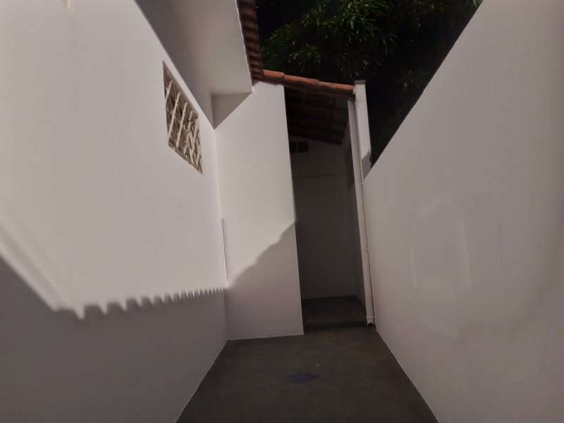 Casa para alugar Centro com 100m² e 2 quartos por R$ 1.250 - 501316394-6bd9d098-f6df-45f5-95d1-e377db2e73ab.jpeg