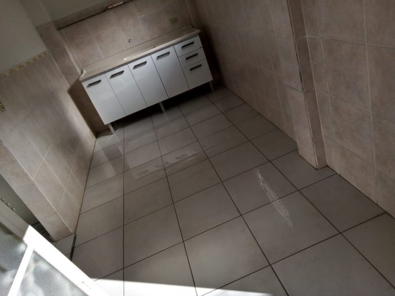 Casa para alugar Centro com 100m² e 2 quartos por R$ 1.250 - 683385908-99228e1f-b15b-43d0-8a94-83476f1e3685.jpeg