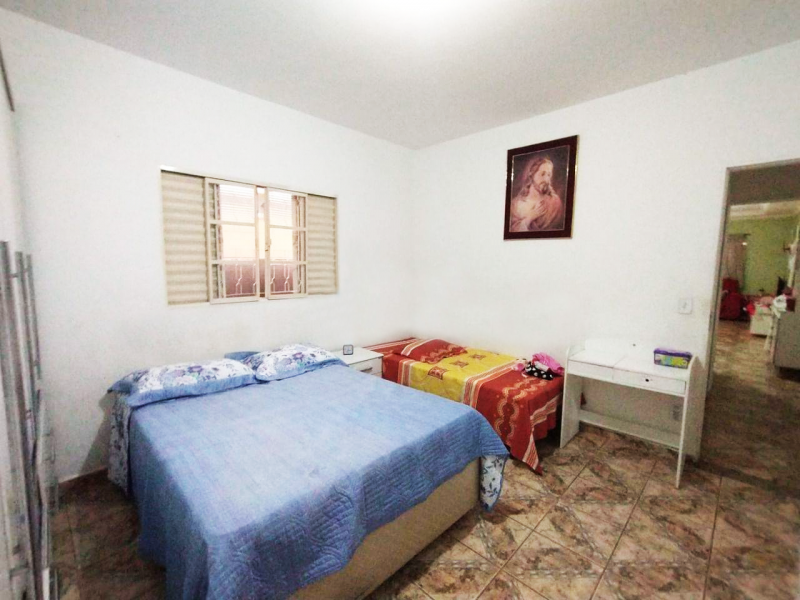 Casa à venda Chácara Lago com 187m² e 2 quartos por R$ 570.000 - 662994975-12.png