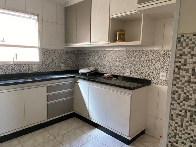 Apartamento à venda Jardim Pacaembu com 70m² e 2 quartos por R$ 250.000 - 1523133984-whatsapp-image-2021-08-27-at-15.jpeg