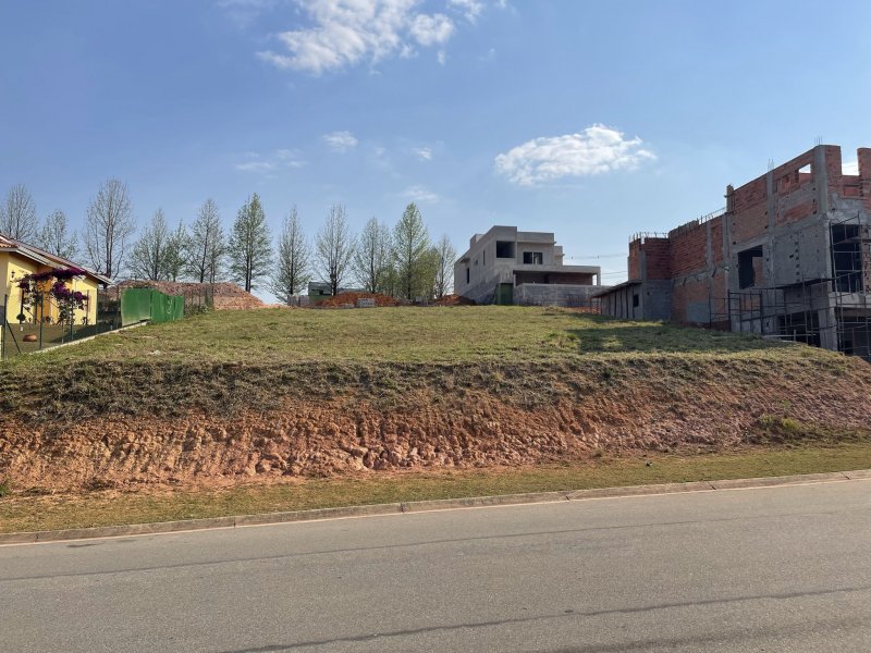 Terreno à venda Ivoturucaia com 1000m² e 1 quarto por R$ 420.000 - 1912237936-img-2704.JPEG