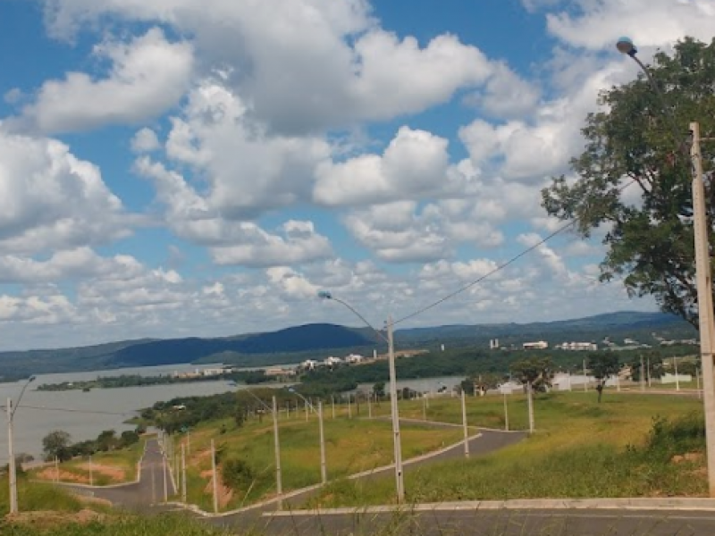 Terreno à venda Centro com 300m² e 1 quarto por R$ 45.000 - 2065842782-foto-1.png