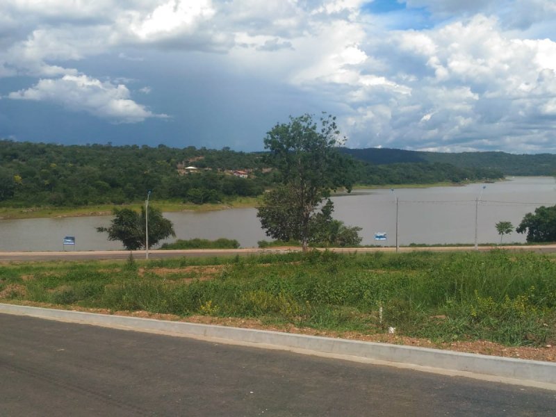Terreno à venda Centro com 300m² e 1 quarto por R$ 45.000 - 941027679-fbf6f990-3159-4a0a-aa82-475626c6371a.jpg