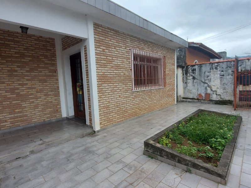 imóvel com 305m² - Centro - Caraguatatuba