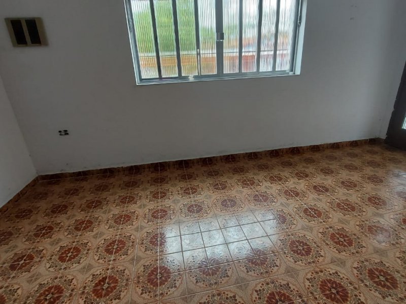 imóvel com 305m² - Centro - Caraguatatuba