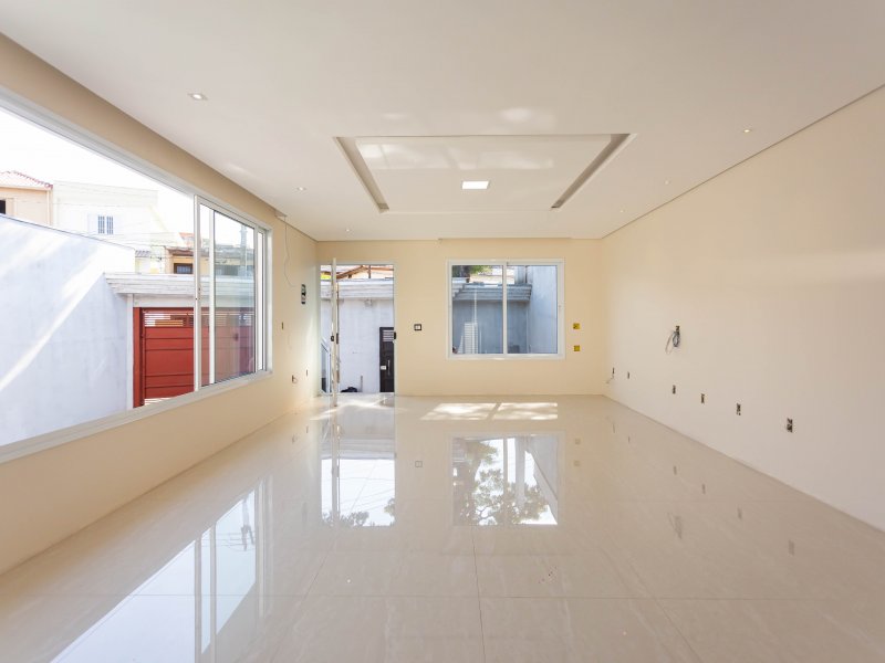 imóvel com 246m² - Vila Guedes - São Paulo