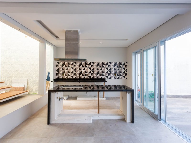 Casa à venda Vila Guedes com 246m² e 3 quartos por R$ 940.000 - 2059058288-107.jpg