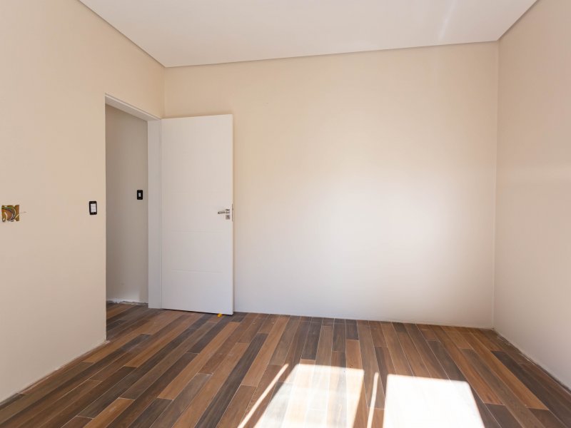 Casa à venda Vila Guedes com 246m² e 3 quartos por R$ 940.000 - 288410868-17.jpg