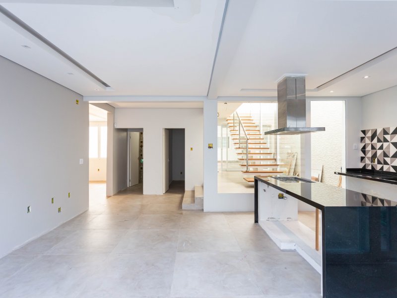 Casa à venda Vila Guedes com 246m² e 3 quartos por R$ 940.000 - 351593397-117.jpg