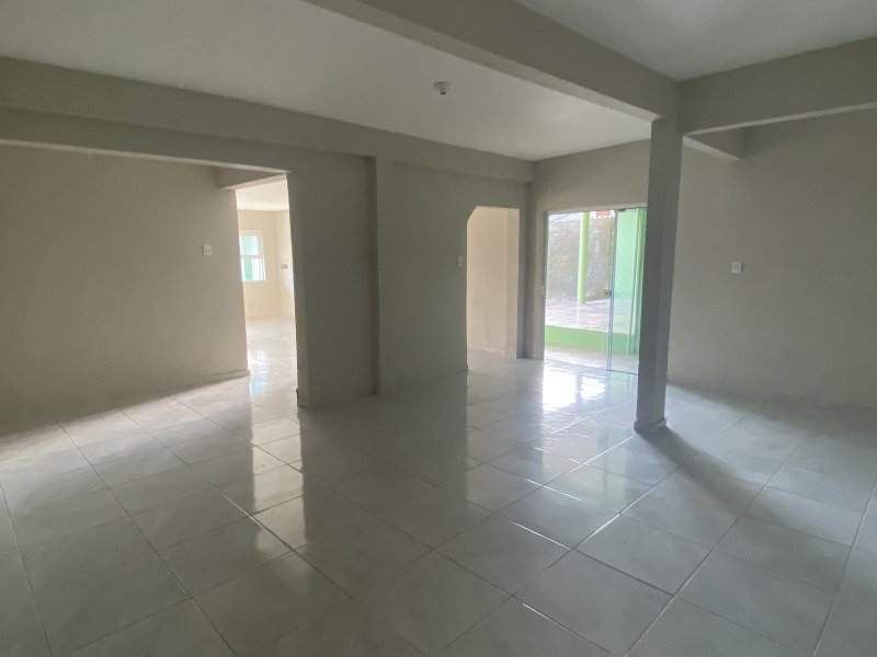Casa à venda Vicentina com 280m² e 3 quartos por R$ 390.000 - 47861638-7cee6f74-320d-48a6-aaec-eefffe2f7e89.jpeg