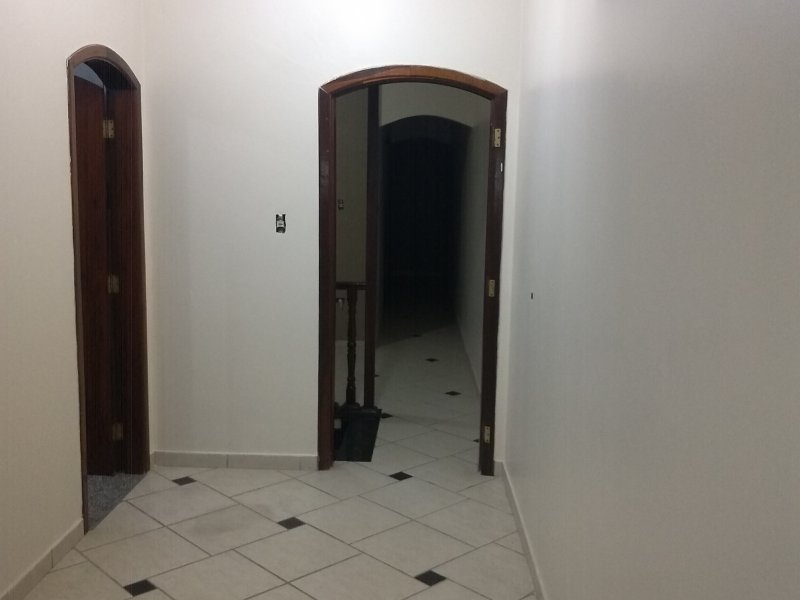 Casa à venda Jardim Ângela Maria com 220m² e 3 quartos por R$ 450.000 - 1720742491-img-20210831-182609704.jpg