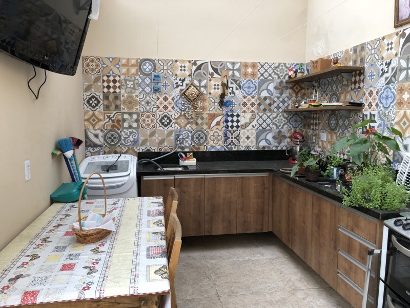 Casa à venda Jardim Rubi com 125m² e 2 quartos por R$ 390.000 - 1908272565-d1f259d5-ee50-4329-a0ee-4d6cee359cbc.jpeg