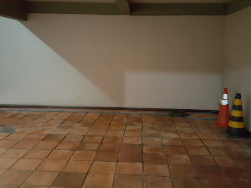 imóvel com 296m² - Teresópolis - Porto Alegre