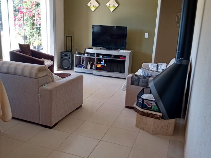 Chácara à venda Centro com 40000m² e 5 quartos por R$ 600.000 - 806076757-img-20210901-wa0022.jpg