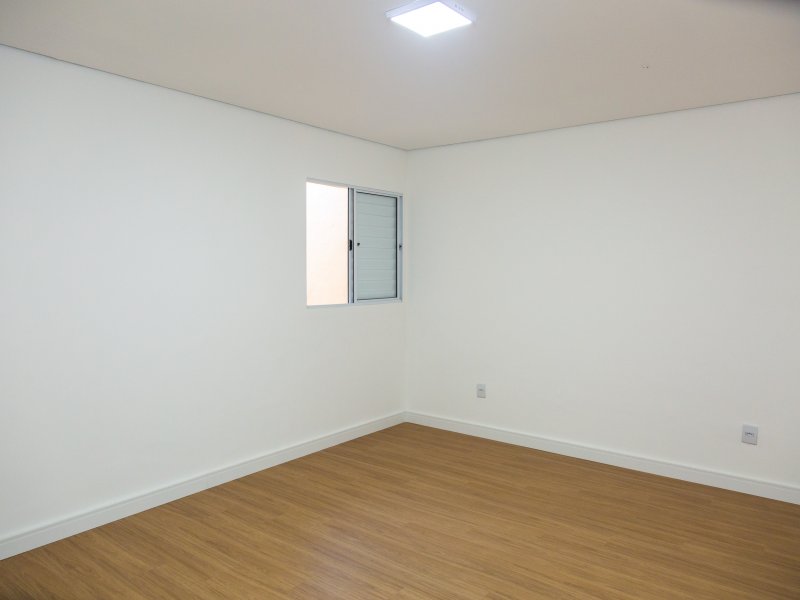 Casa à venda Jardim Morada do Sol com 125m² e 2 quartos por R$ 320.000 - 1135226557-2l0a2888.jpg