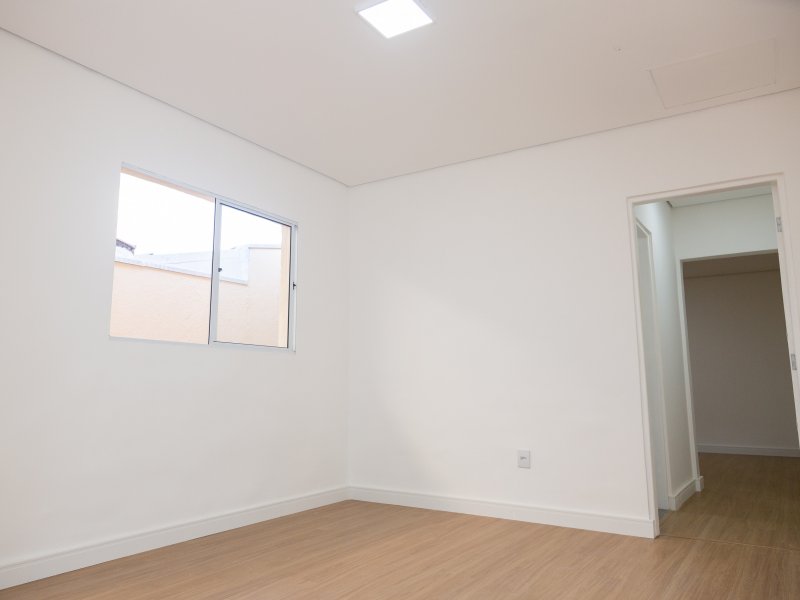 Casa à venda Jardim Morada do Sol com 125m² e 2 quartos por R$ 320.000 - 1302783028-2l0a2860.jpg