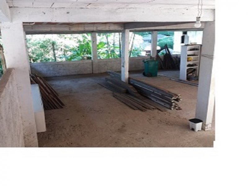 Casa de condomínio à venda Itaipuaçu com 340m² e 6 quartos por R$ 650.000 - 1899616553-garagem-3.jpg