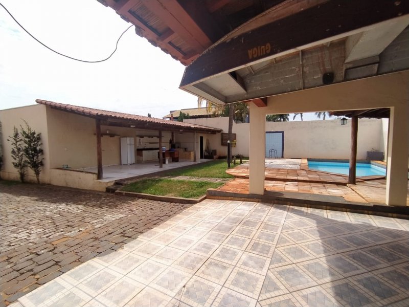 Casa à venda Centro com 300m² e 4 quartos por R$ 450.000 - 1013861794-4421d29b-9f5e-4ab4-840b-2dcaaf31dab9.JPG