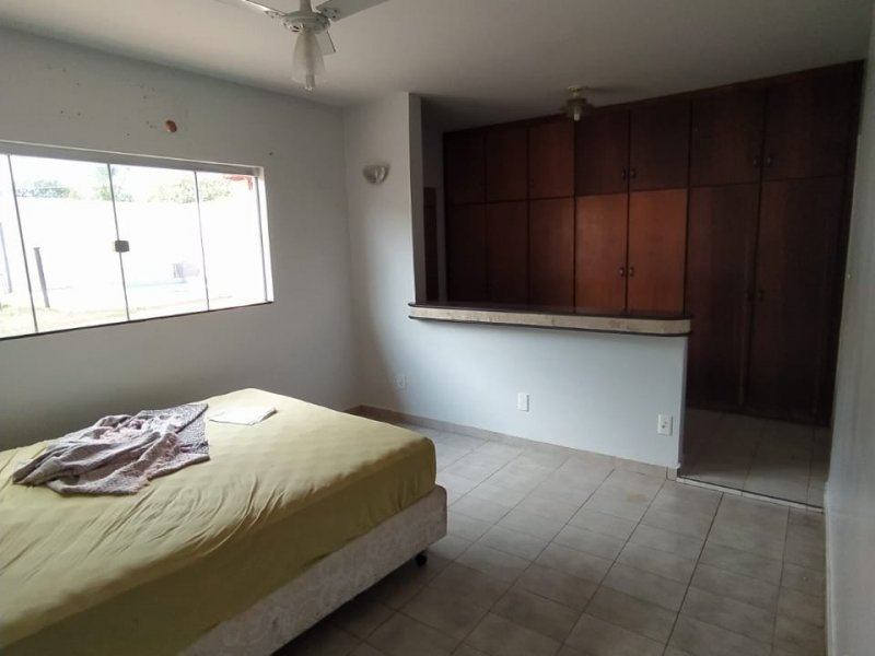 Casa à venda Centro com 300m² e 4 quartos por R$ 450.000 - 1208127932-5233e513-9c01-43fa-8e18-2391f6734804.JPG