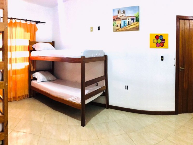 Casa para alugar CENTRO com 1100m² e 3 quartos por R$ 550 - 1363554658-whatsapp-image-2021-08-24-at-17.jpeg