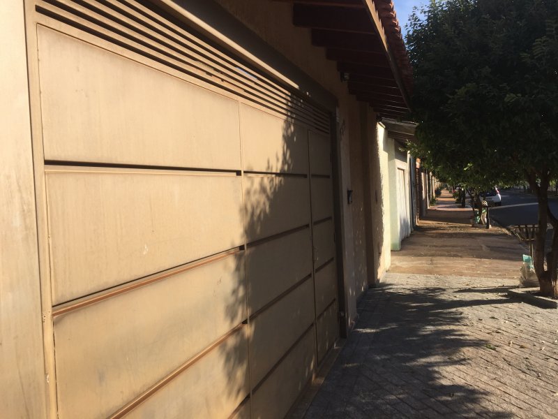 Casa à venda Residencial Parque dos Servidores  com 130m² e 3 quartos por R$ 320.000 - 405326438-img-2502.JPG