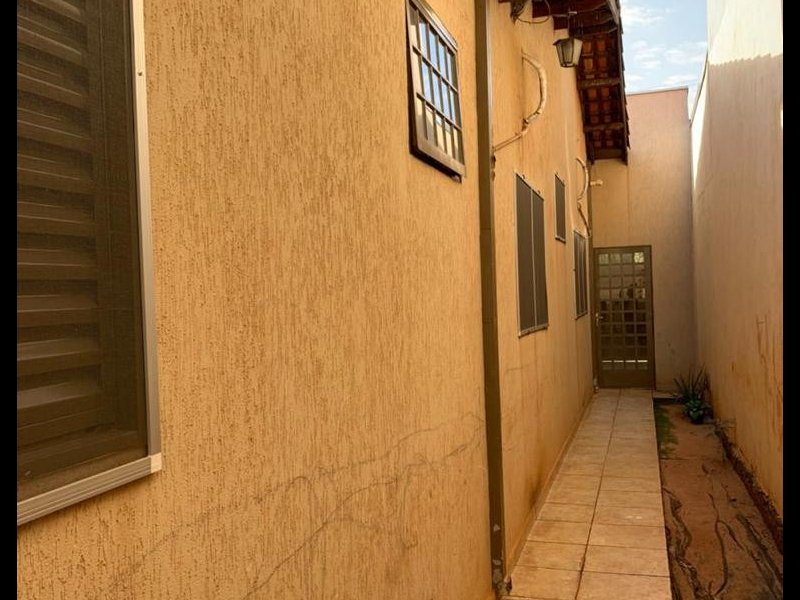 Casa à venda Residencial Parque dos Servidores  com 130m² e 3 quartos por R$ 320.000 - 631883167-48b193d5-1175-49f1-90f8-db5fb33252ac.JPG